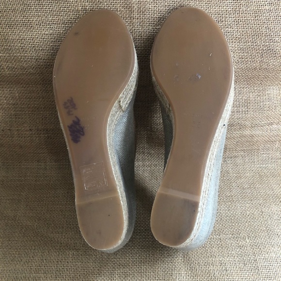 TORY BURCH Majorca Espadrille Wedge Sz 7.5/38 Peep Toe Beige Silver - Picture 6 of 10
